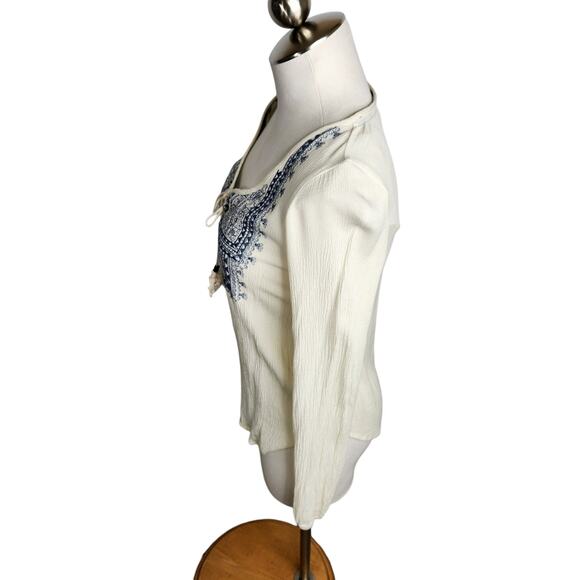 Taylor & Sage‎ Long Sleeve Embroidered Peasant Blouse Top Women's XS Cream Blue - Picture 7 of 10